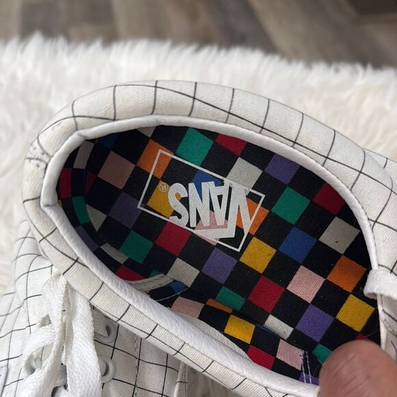 Vans White Grid Pattern Sneakers NWOT Size 11 - Picture 5 of 11